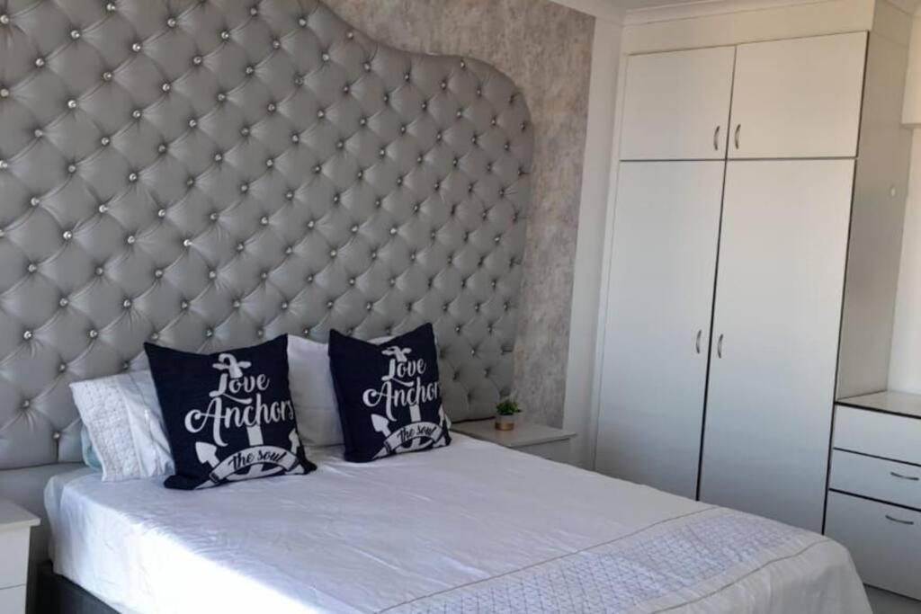 Apartment Oceanic Eleven